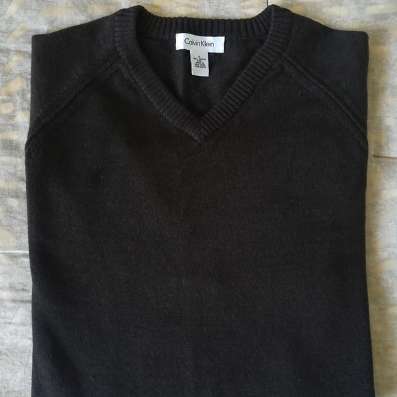 Calvin Klein Other - Men's Calvin Klein NWOT V-neck merino sweater .